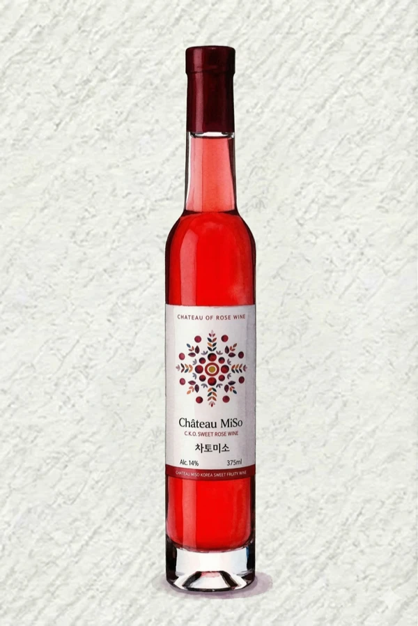 シャトーミソ・ロゼスイートワイン - 果実酒, 忠清北道（チュンブク）, 12% ABV, 375ml. フルーティ, 甘い